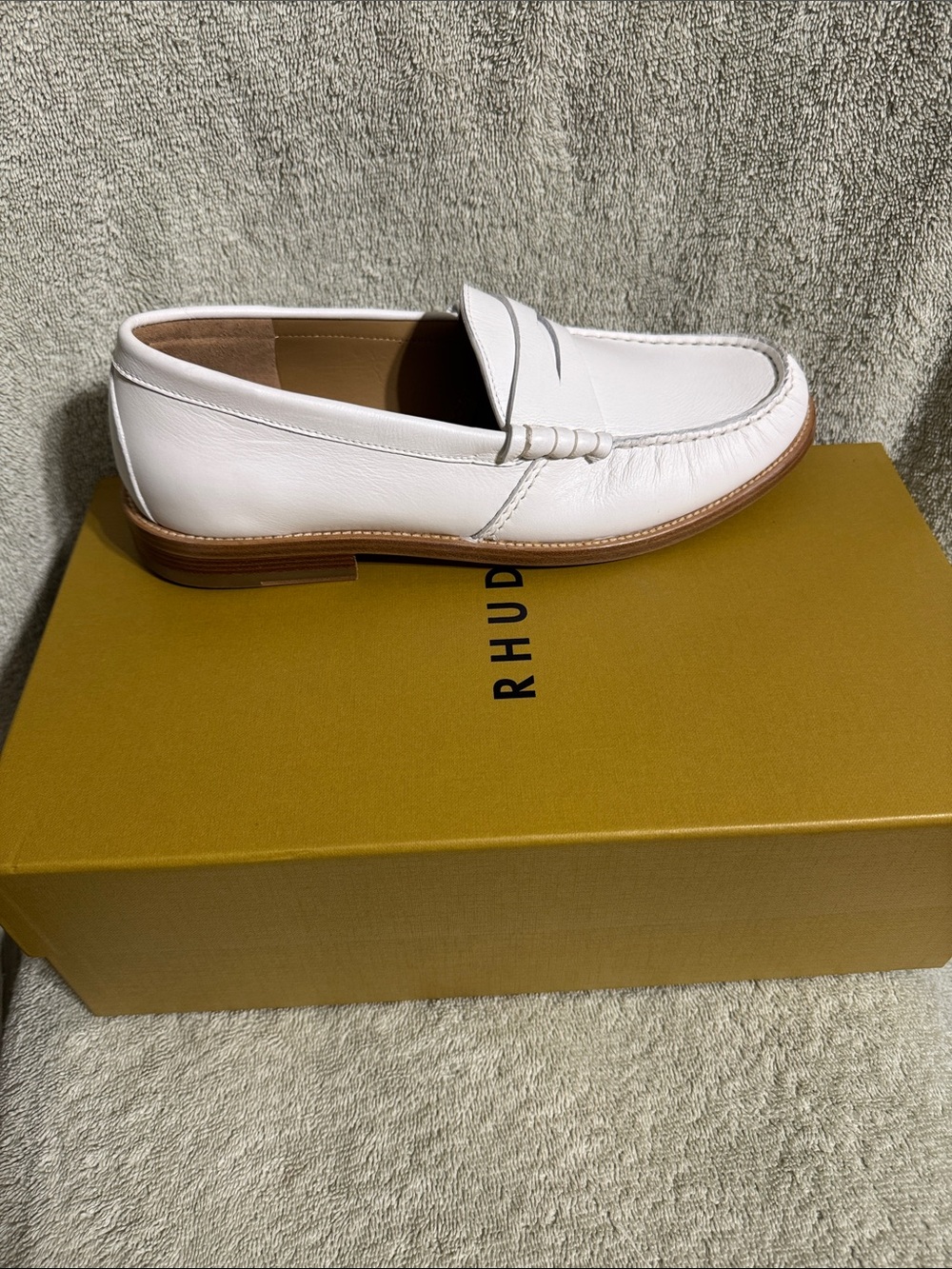 RHUDE AUTHENTIC MENS SLIP On white leather penny loafer size 10M $585